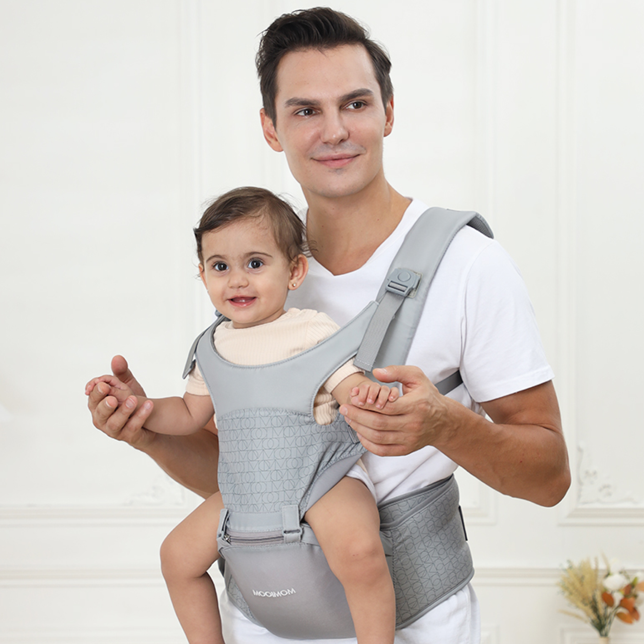 Lightweight Hip Seat Carrier